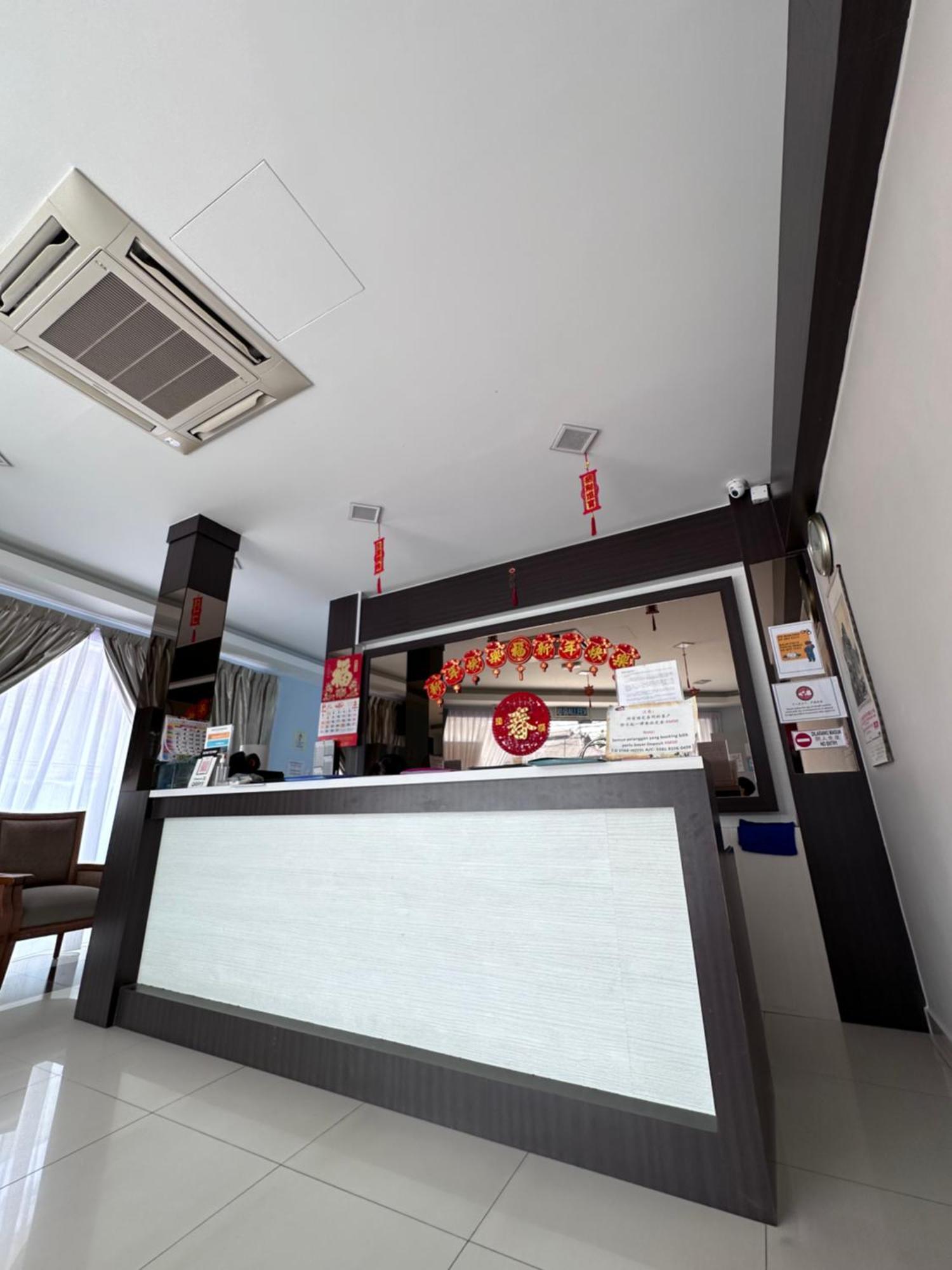 G Star Hotel Pantai Remis Buitenkant foto